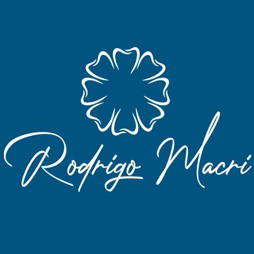 Rodrigo Macri  – Exiba seu sorriso com orgulho!